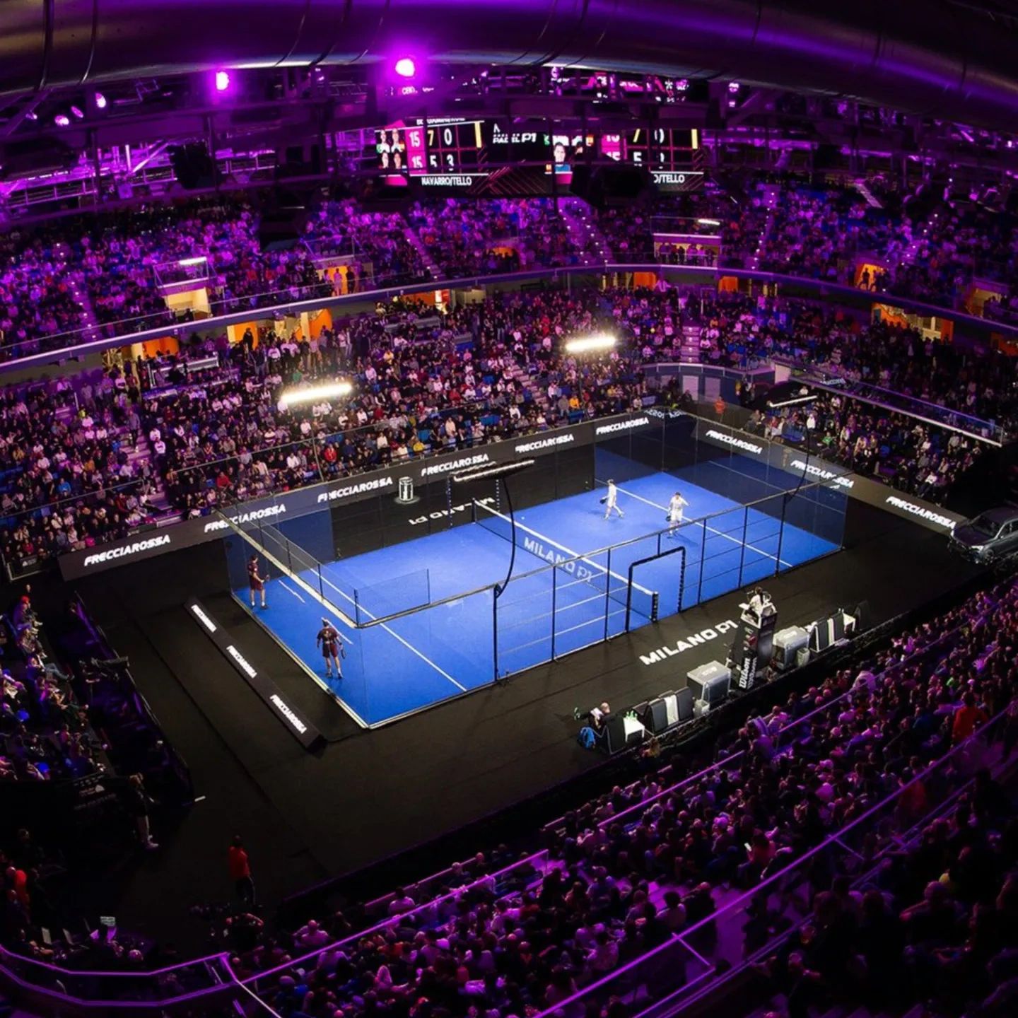 SUPER panoramic padel court